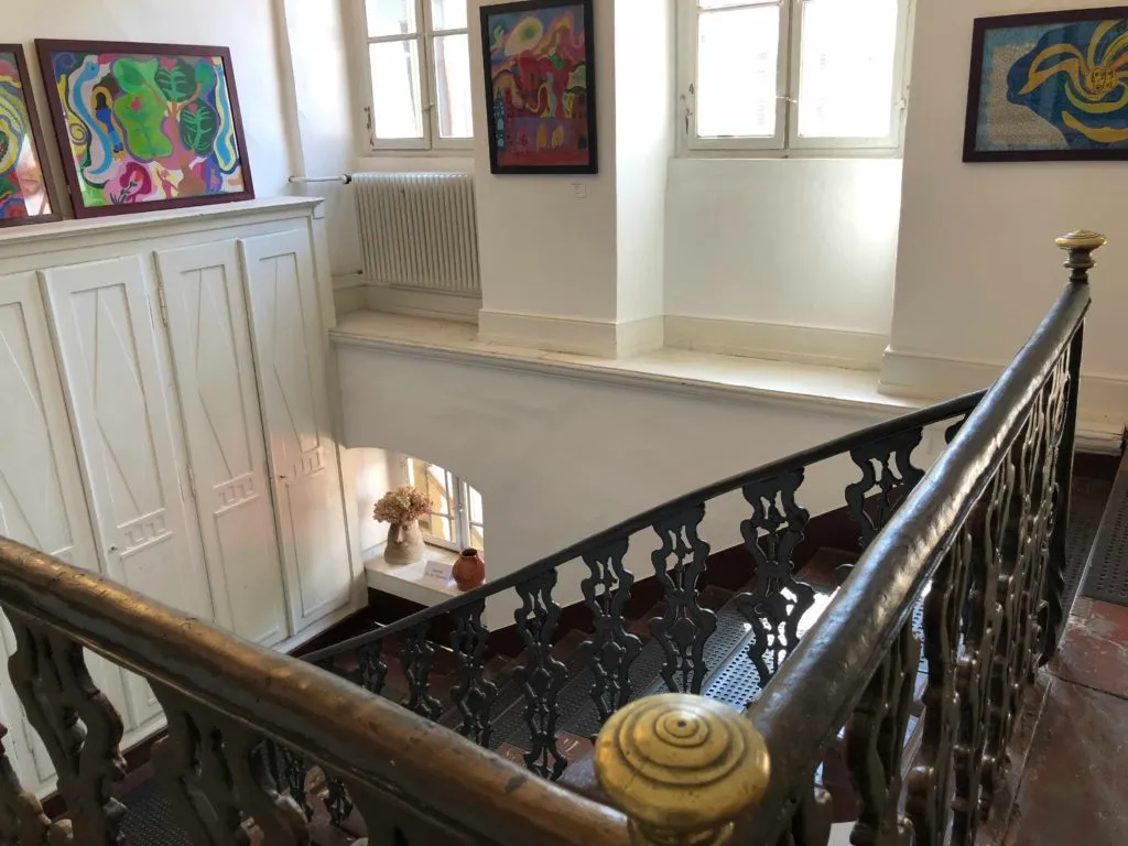 Treppenhaus im Museum «Haus Cajeth»